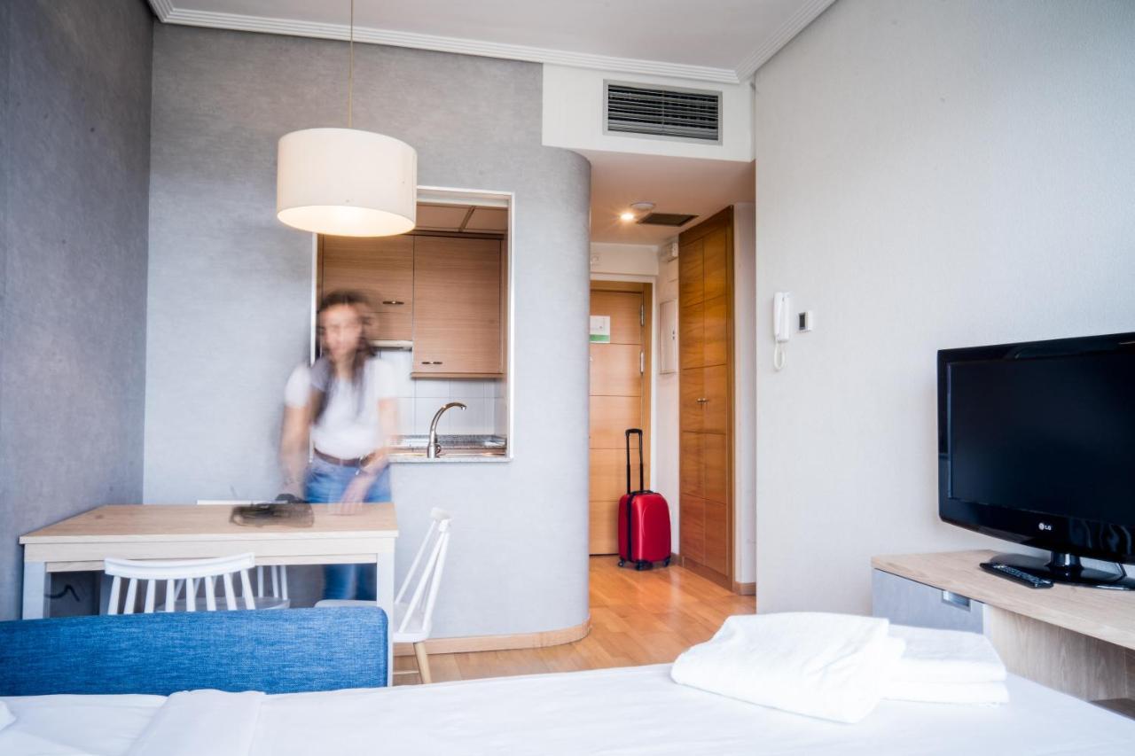 Compostela Suites Madrid Dış mekan fotoğraf